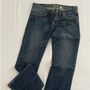 Women Jeans. Low rise. Brand:Bebe.  Rhinestones in the back pockets.